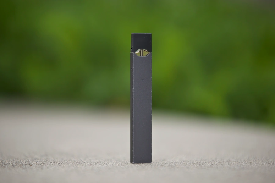 A Cleaner Way to Enjoy Nicotine: The Disposable Vape Trend
